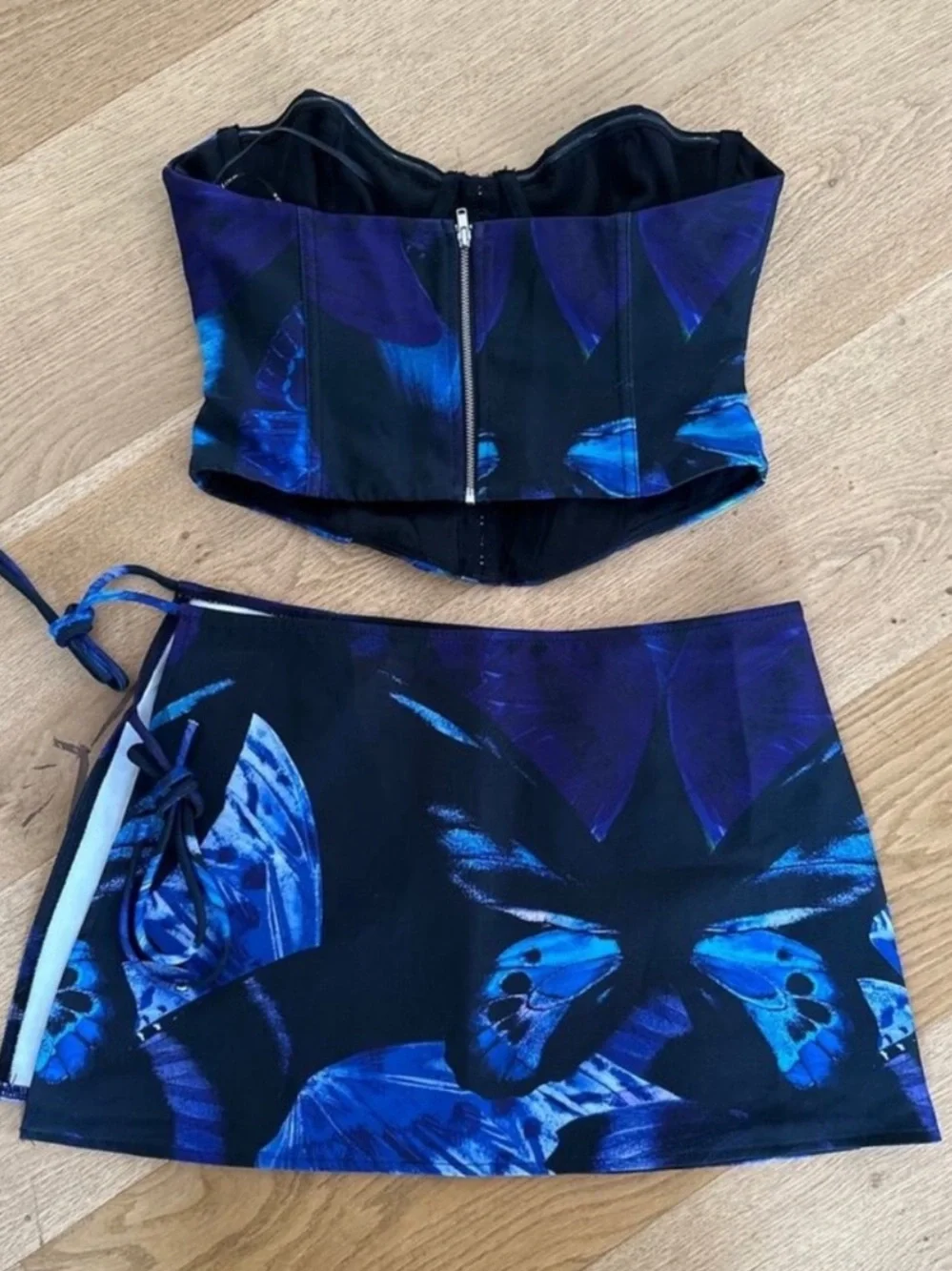 White Fox Boutique Can’t stop dreaming Skirt Set - Picture 5 of 5